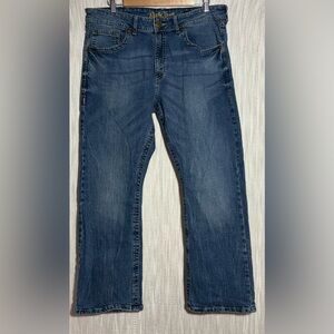 Wrangler Rock 47 Denim Men's Classic Straight Denim Jeans